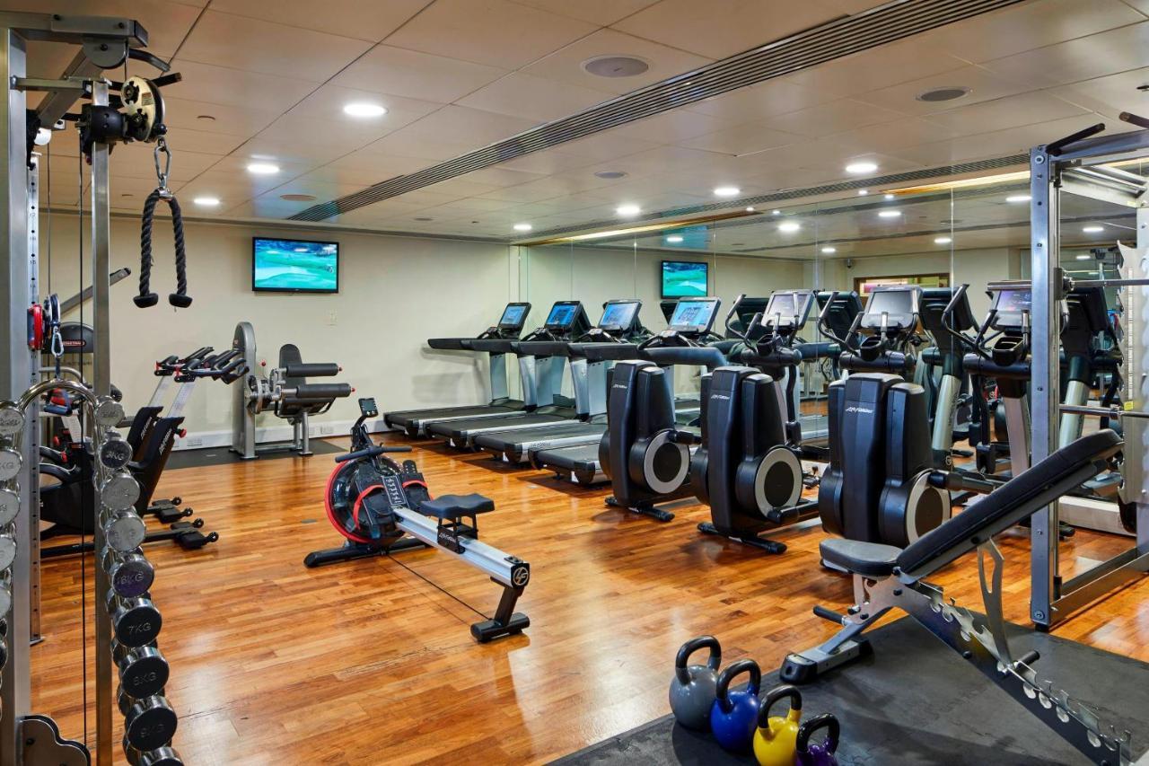 London Marriott Hotel Canary Wharf Εξωτερικό φωτογραφία The gym at the hotel